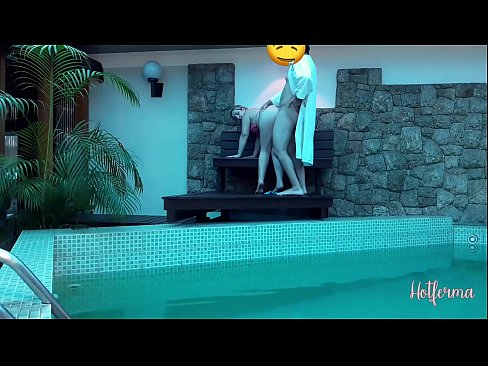❤️ Baas nooi bediende swembad toe, maar kon nie 'n warm weerstaan ​​nie Fok video  by porn af.massagecenter-yalta.ru ﹏