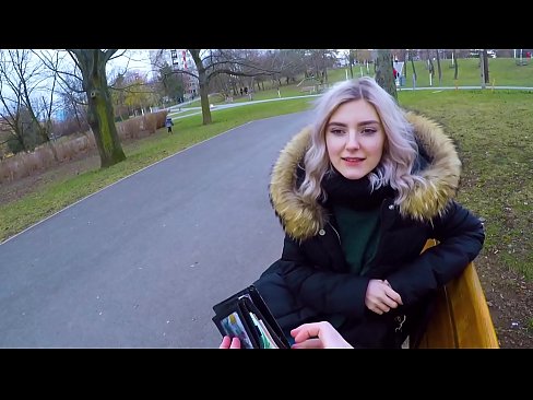 ❤️ Sluk 'n vreemdeling se warm kom vir geld - blowjob in the park deur Eva Elfie Fok video  by porn af.massagecenter-yalta.ru ﹏
